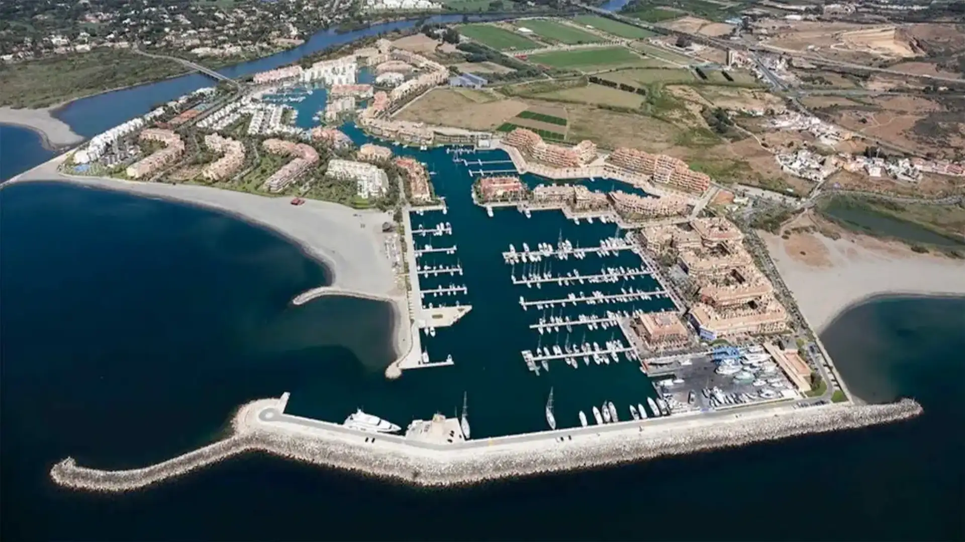Porto Sotogrande se une a Marinas de Andaluzia, que alcança já os 9.000 atraques