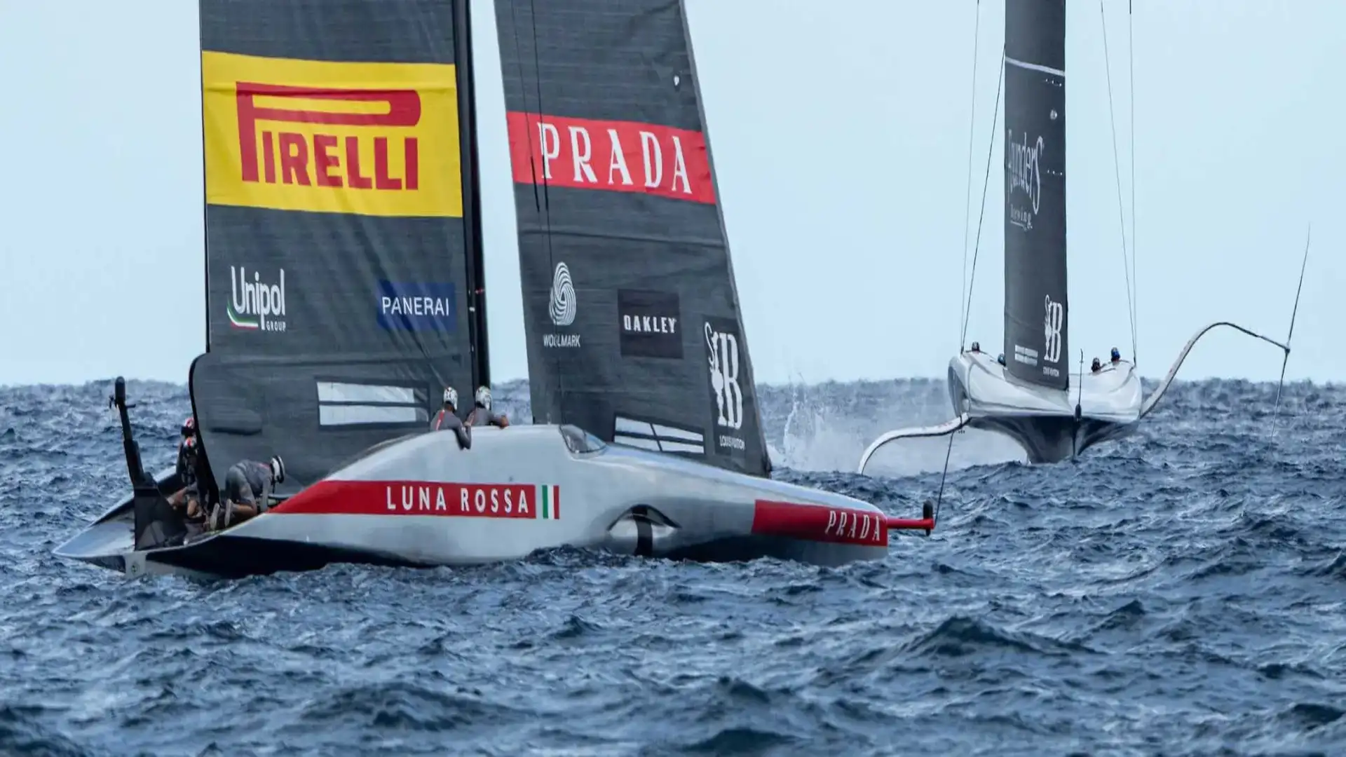 Louis Vuitton Cup: Lua Rossa leva os americanos 5-3