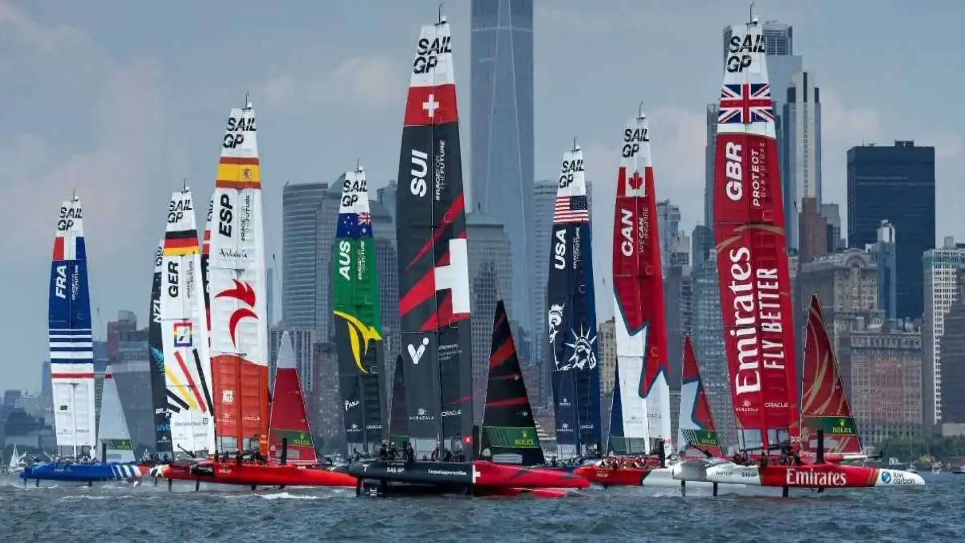 De regatas com a SailGP, o Europeu de FD em Cádiz e na ria de Vigo