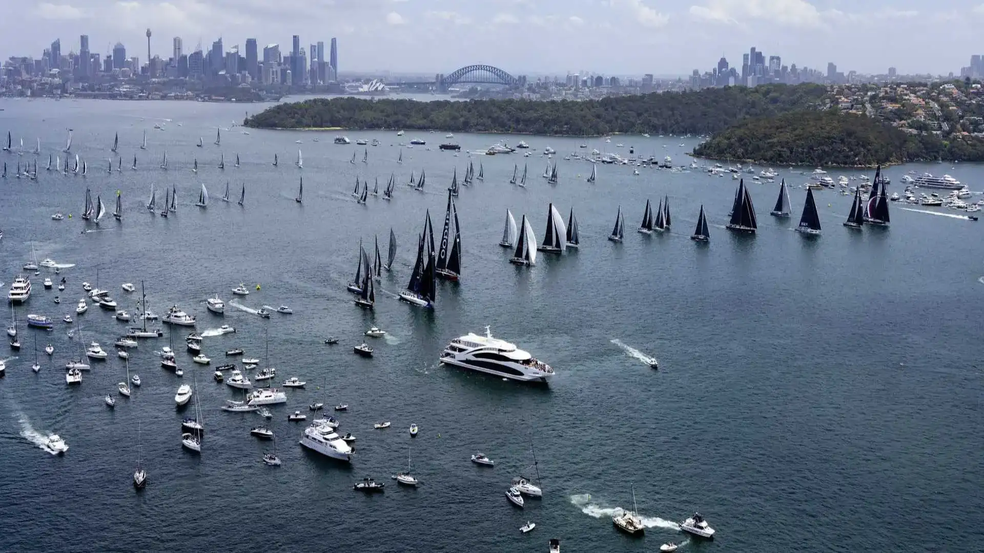 Rolex Sydney Hobart 2024: Um ícone da vela oceânica planetária