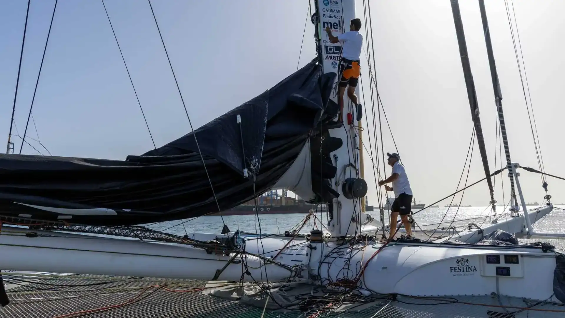 Com o Maxicat Victoria a pelo recorde, a A2 da Costa do Sol e os J80 em Alcaidesa