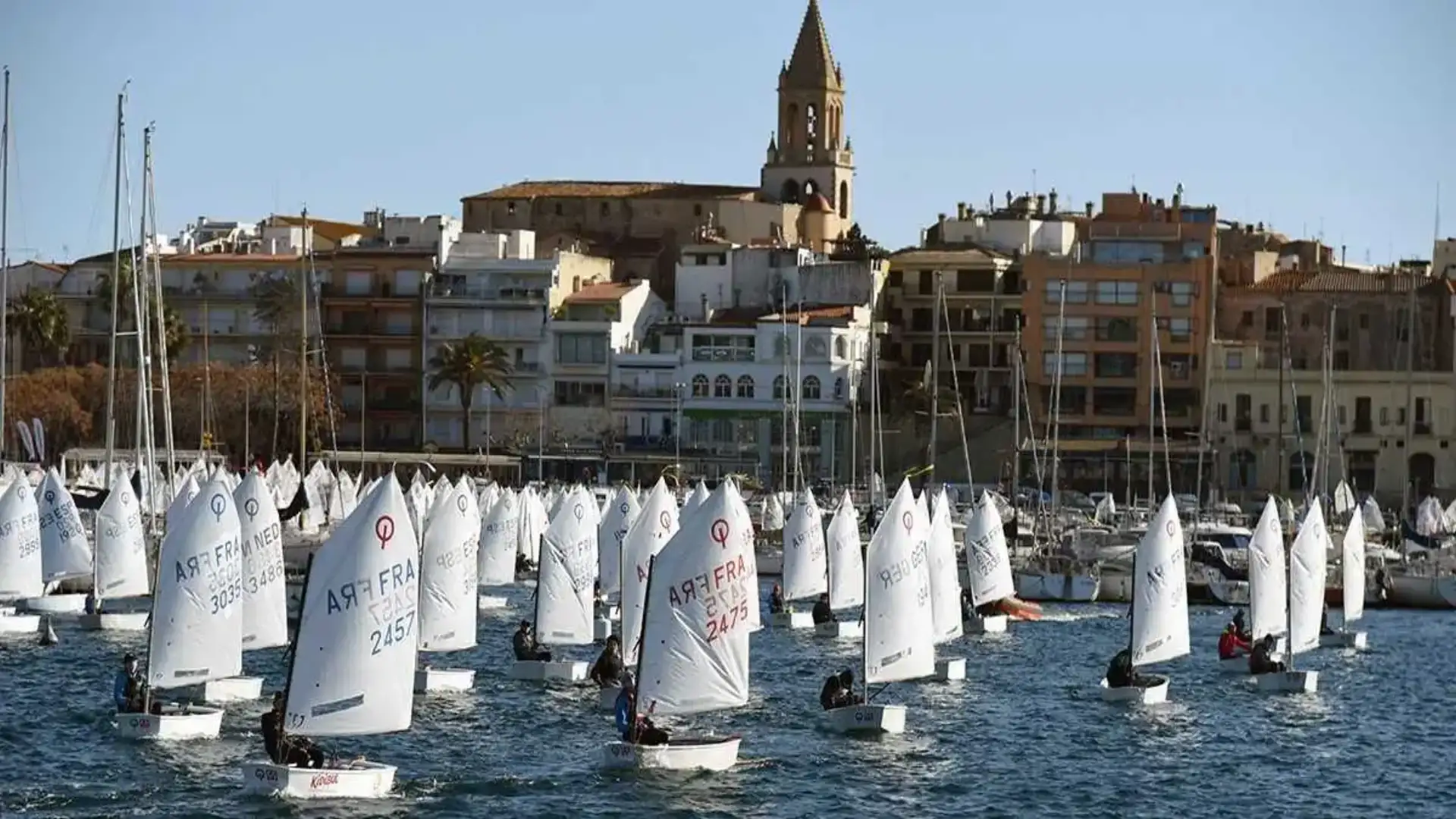 Record em Palamós com 550 optimist e na Moira brilhante edição da Grefusa