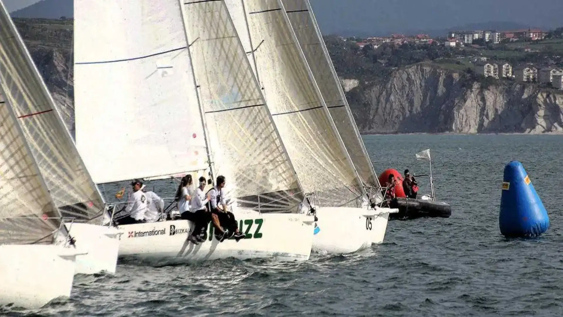 A chuva e o vento, protagonistas no Abra do Troféu Náutica Digital
