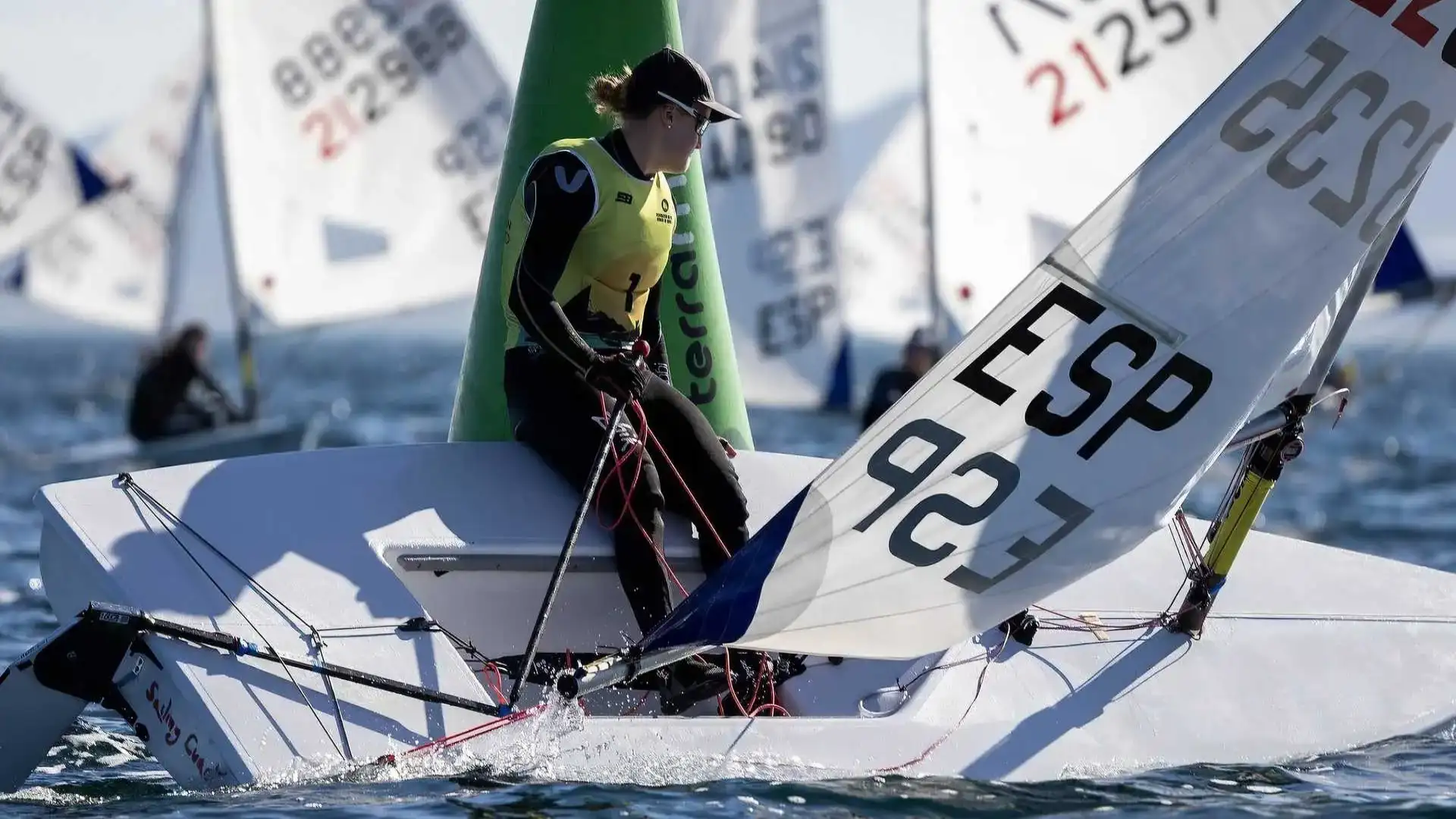 Nacional de Ilca6 no Mar Menor, Alcaidesa de J80 no Estreito e a Abanca em Vigo