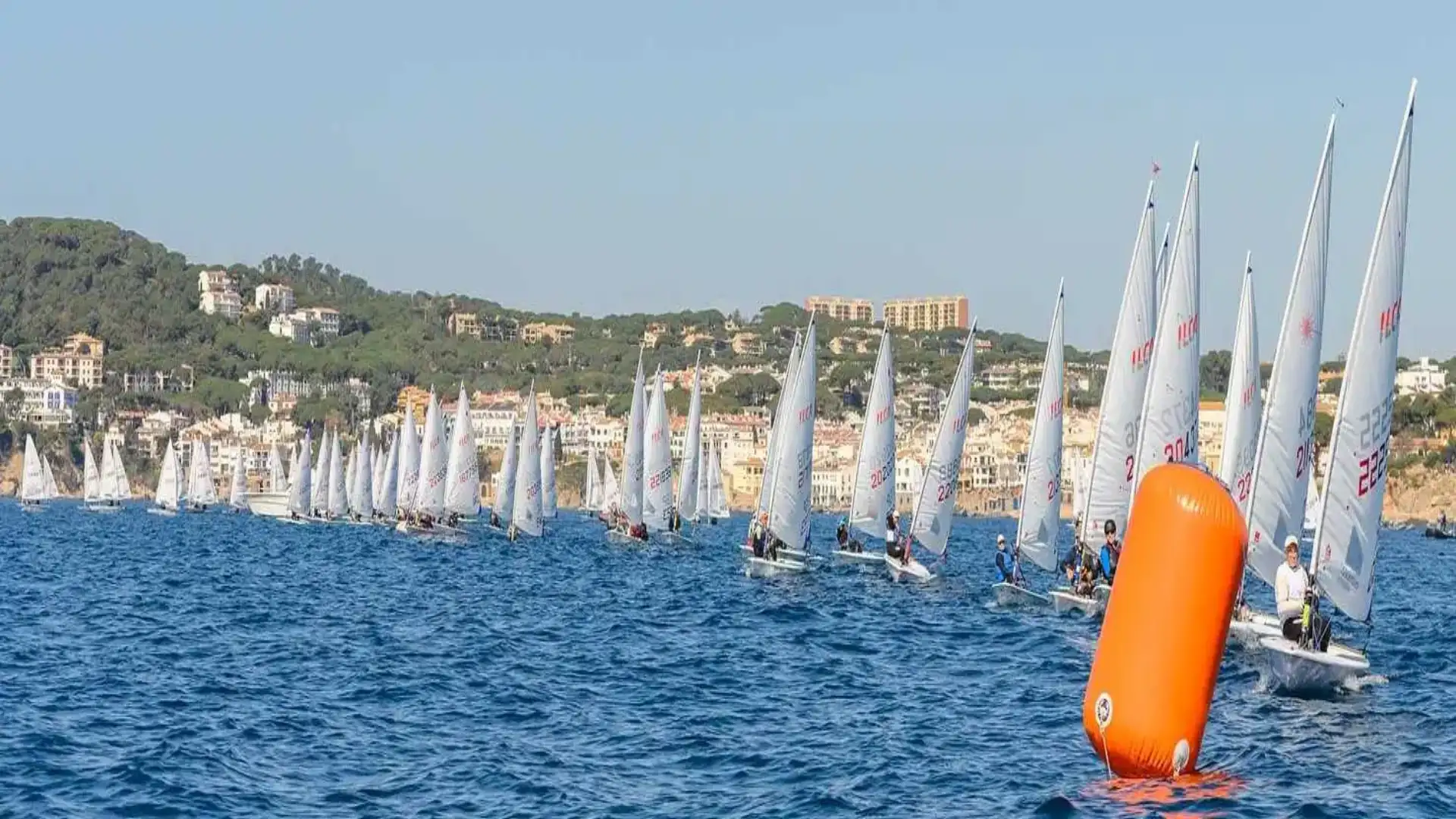 Cerretelli e Martinez Ilca Calella, Windsurf Múrcia, Pontevedra fecha Interclubs, FD em Cádiz