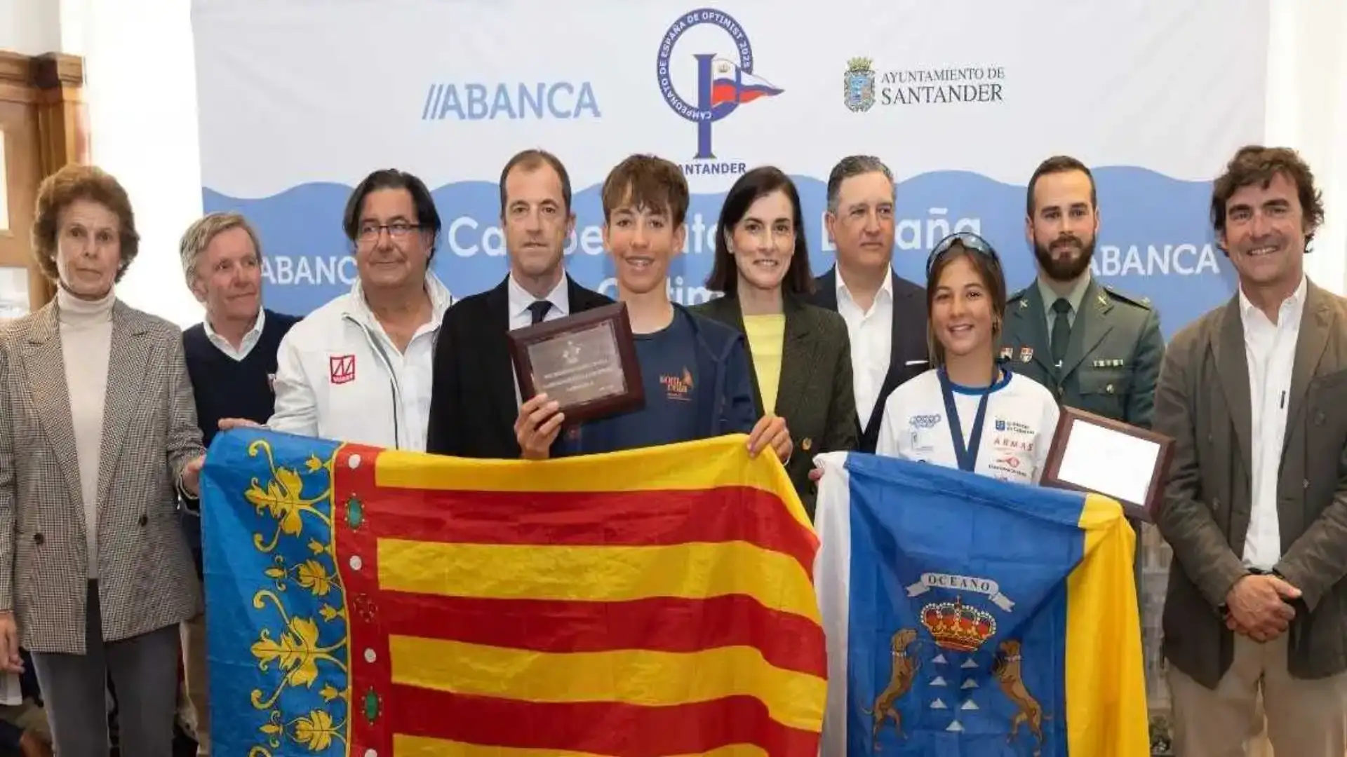Alicante venceu no nacional de Santander (Optimist) e Baleares em Melilla (Snipe)