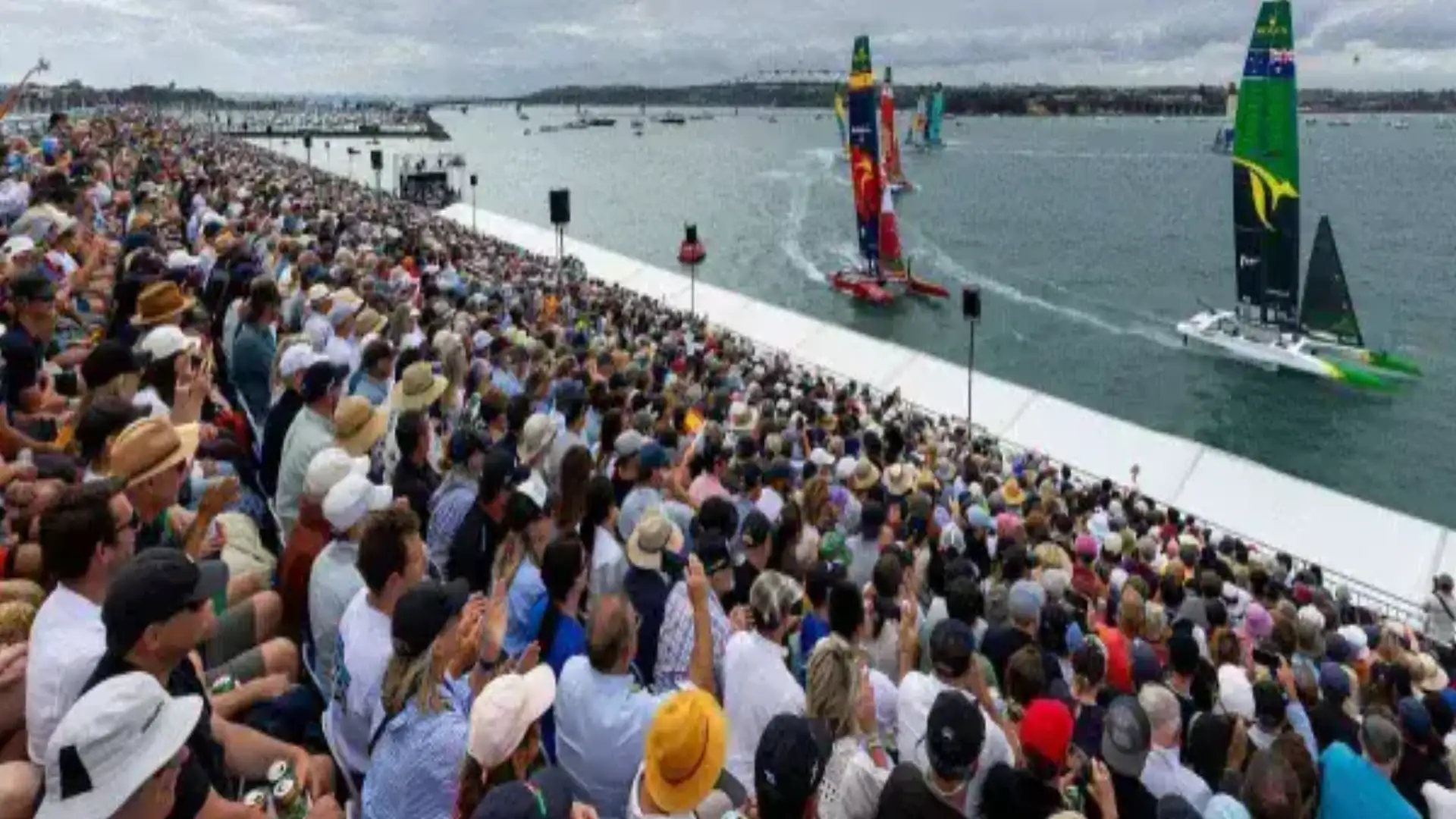 O Spain SailGP em Sydney, Circuito J80 Alcaidesa Marina, distinção ao Náutico de Valência