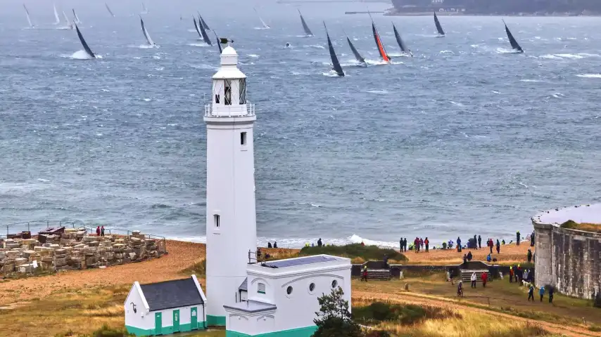 Rolex Fastnet Race, un secolo di sforzo umano nel Mar Celtico