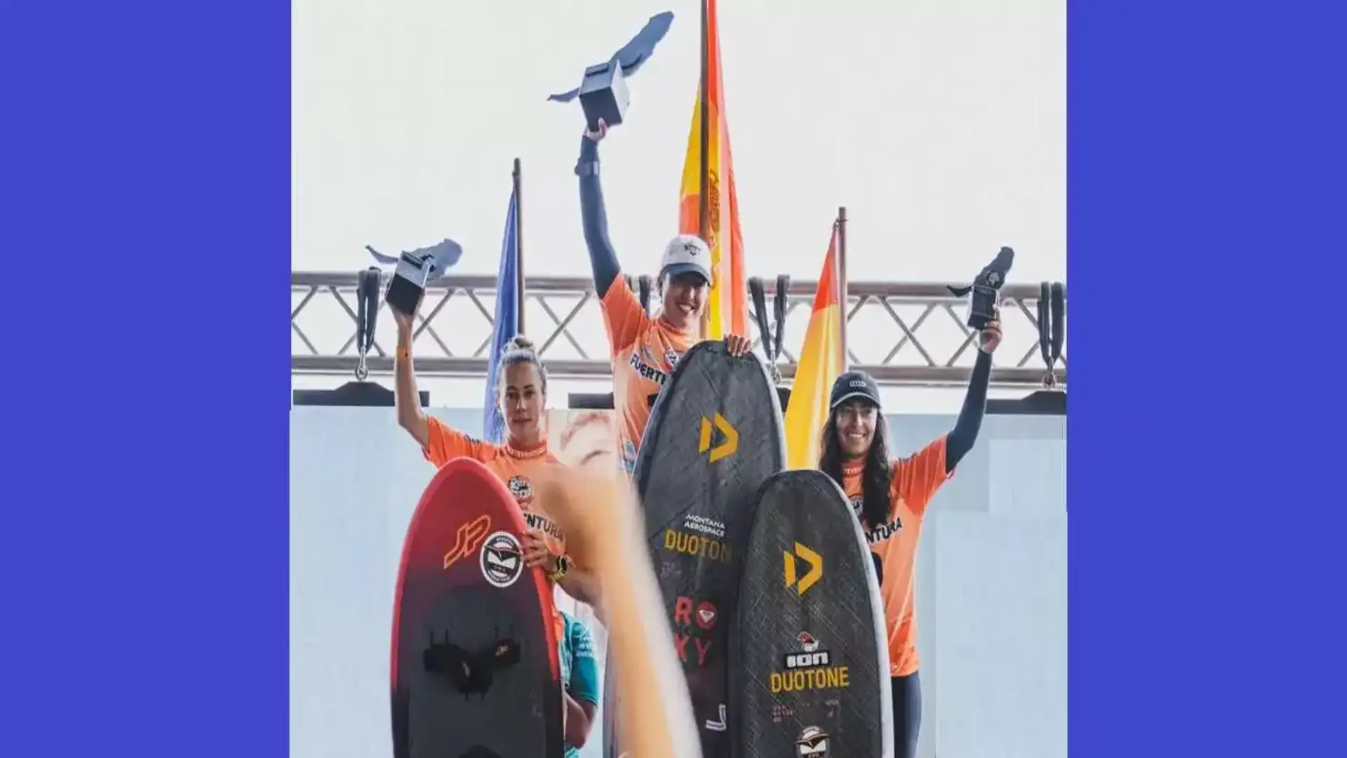 Le coureur du Club Náutico Sevilla Nia Suardíaz triomphe à Fuerteventura