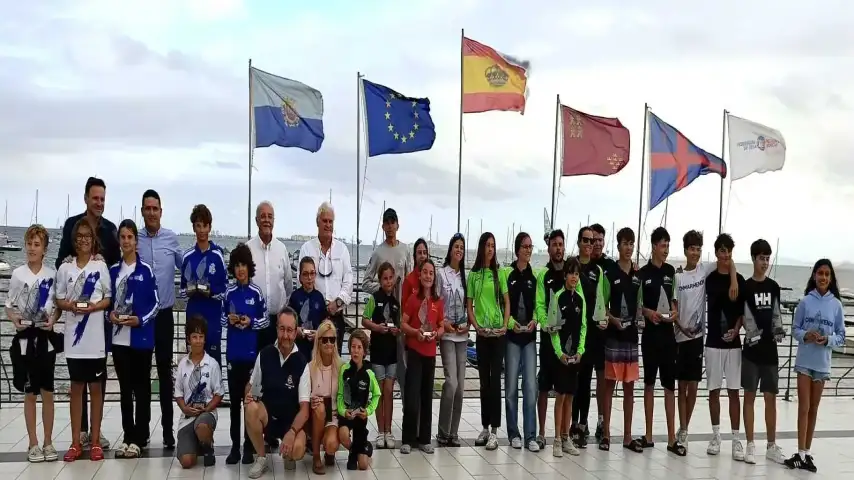 Centenary Trophy in the Minor Sea, Snipe in Cadiz, Cruise and Snipe in Gijón