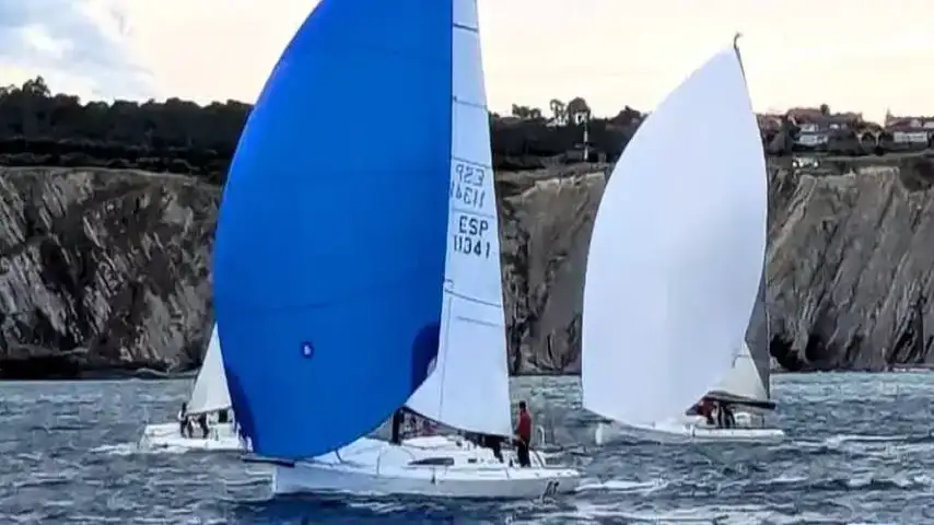 III CDCP Trophy in the Vizcaya Abra: Obelix, Jaleo, Turin and Kohen command