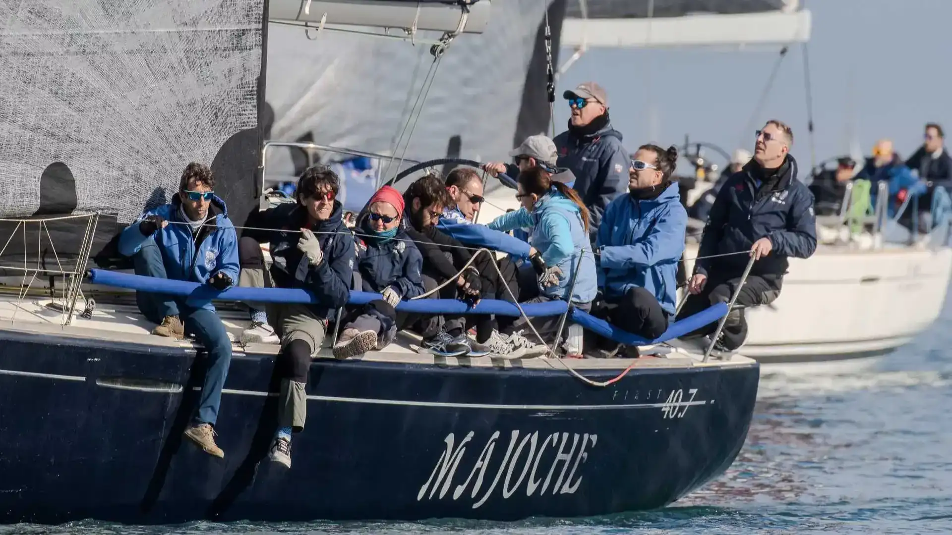 Commande M10 Zas Sailing et Sclop1 à Valence et les fêtes de l'équipe J80 à La Línea