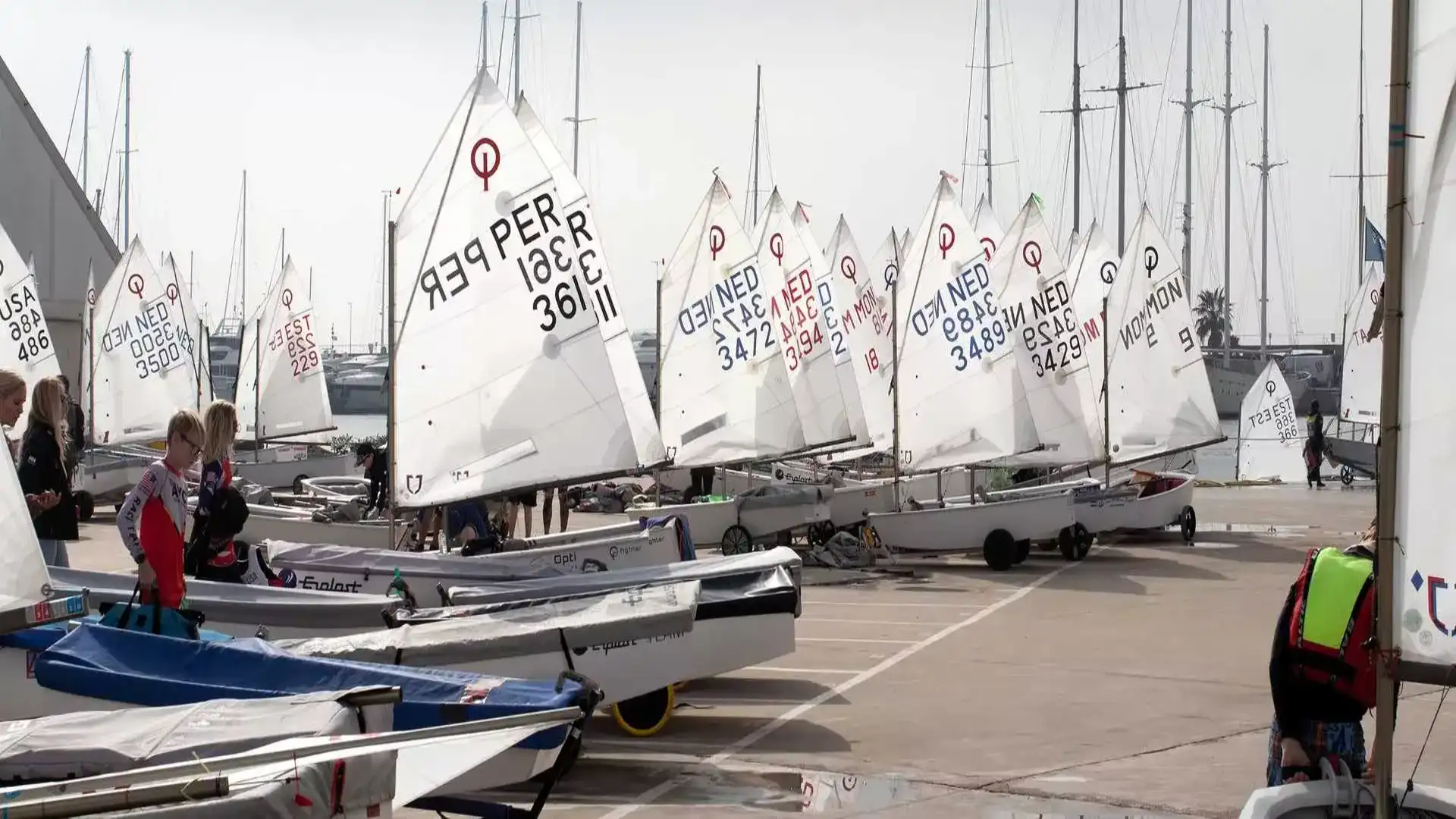 L'Ottiorange inizia a Valencia con 412 ottimisti da 30 paesi