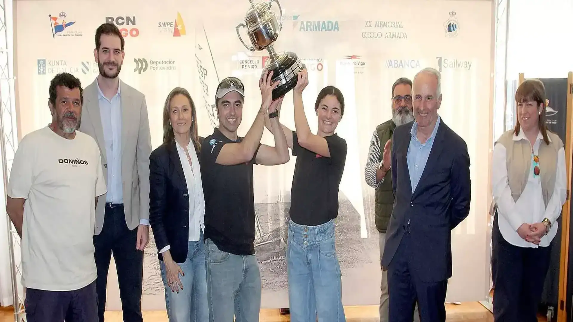 Los Tábara ganan para el Náutico de La Coruña, el Cholo Armada de Snipe